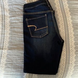 AE jeans super stretch.